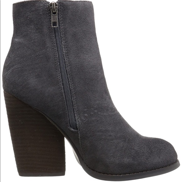 Distressed Leather Fringe Hidden Wedge Ankle Boots - Picture 3 of 3